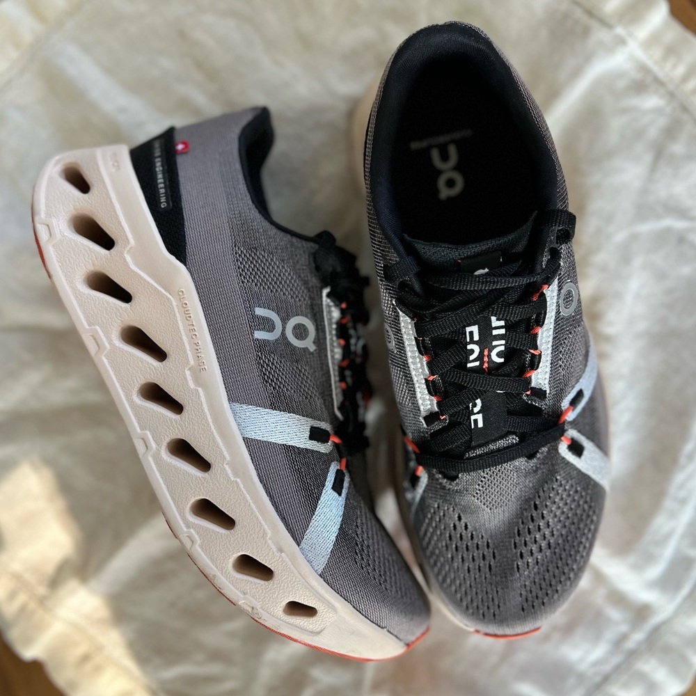 On Running Cloudeclipse in Fade | Sand, W’s size 8